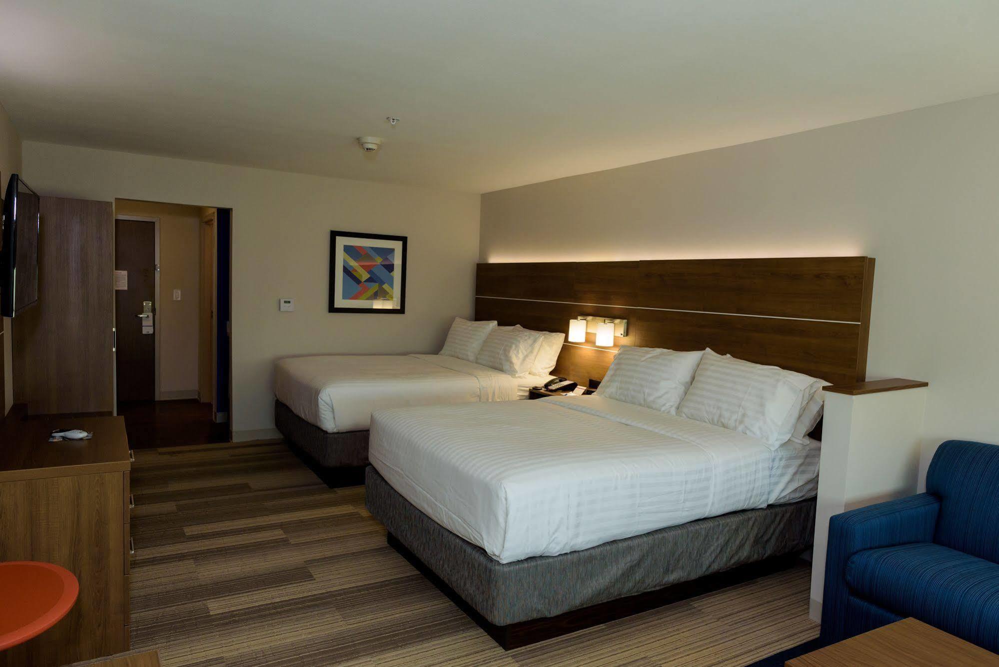 Holiday Inn Express & Suites Mckinney - Frisco East By Ihg Экстерьер фото